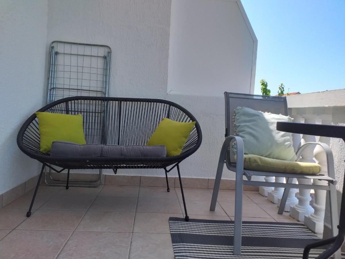 Apartments Golic Biograd Na Moru Exterior foto